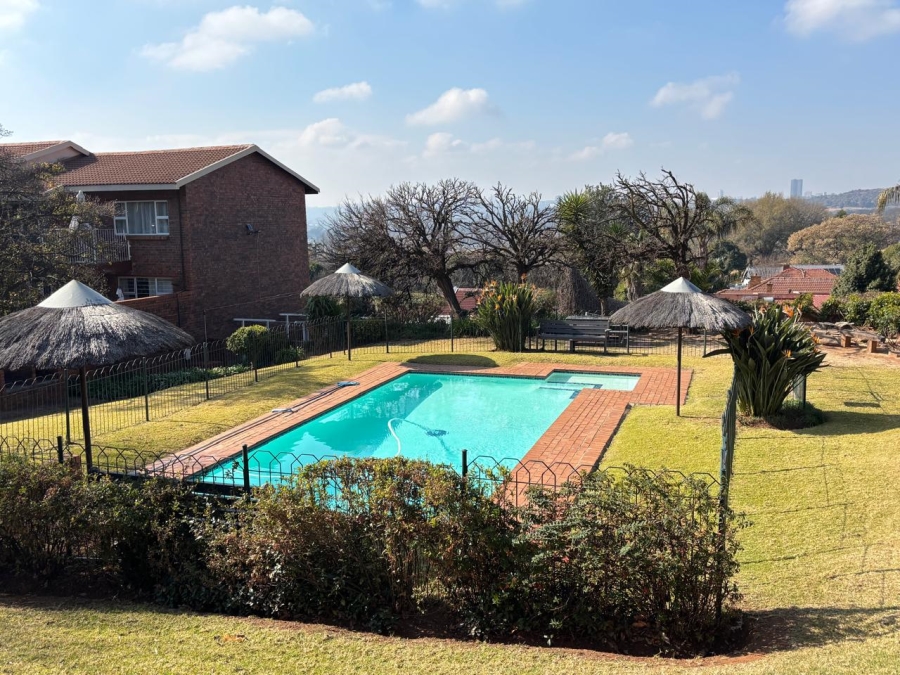 2 Bedroom Property for Sale in Waterval Estate Gauteng