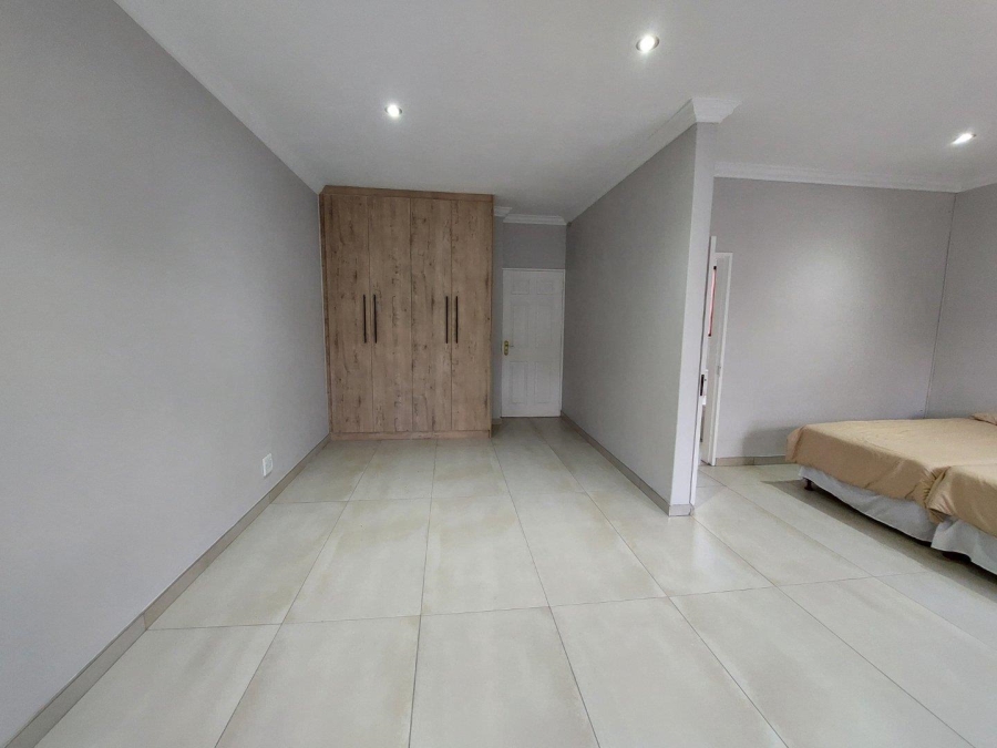 To Let 3 Bedroom Property for Rent in Morningside Gauteng