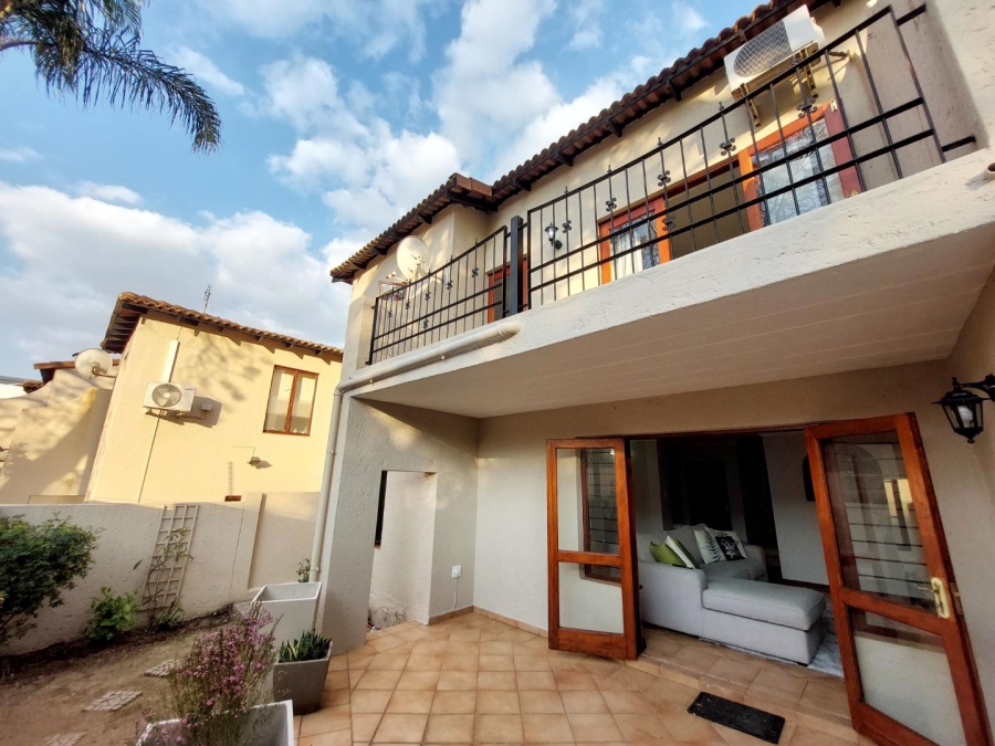 To Let 3 Bedroom Property for Rent in Morningside Gauteng
