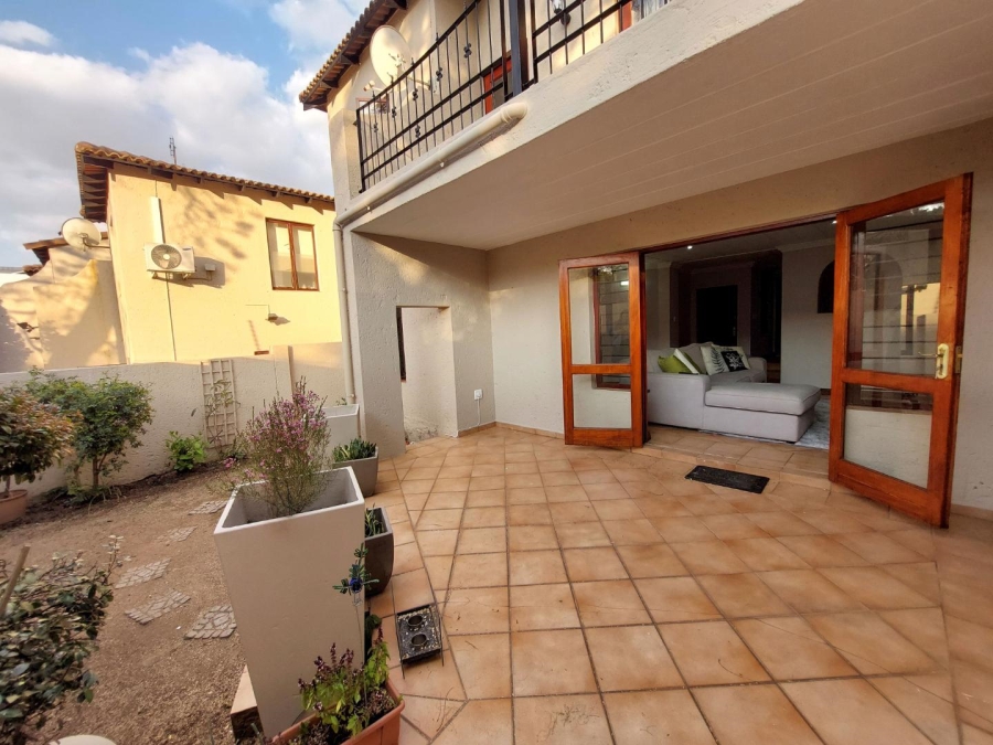 To Let 3 Bedroom Property for Rent in Morningside Gauteng