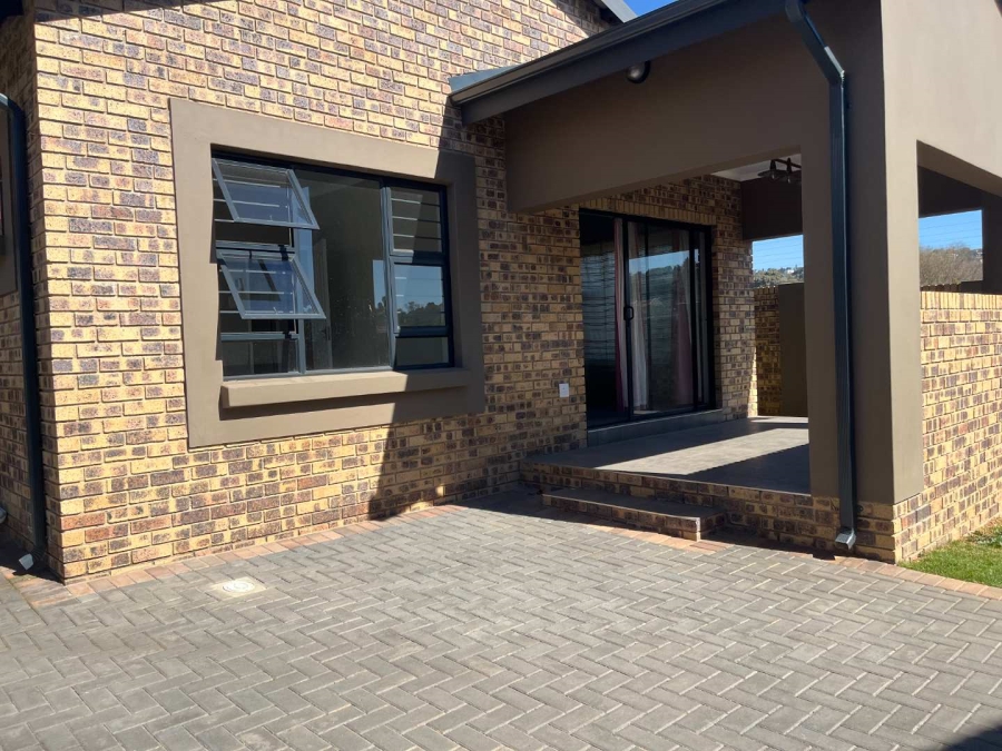 To Let 1 Bedroom Property for Rent in Albertskroon Gauteng