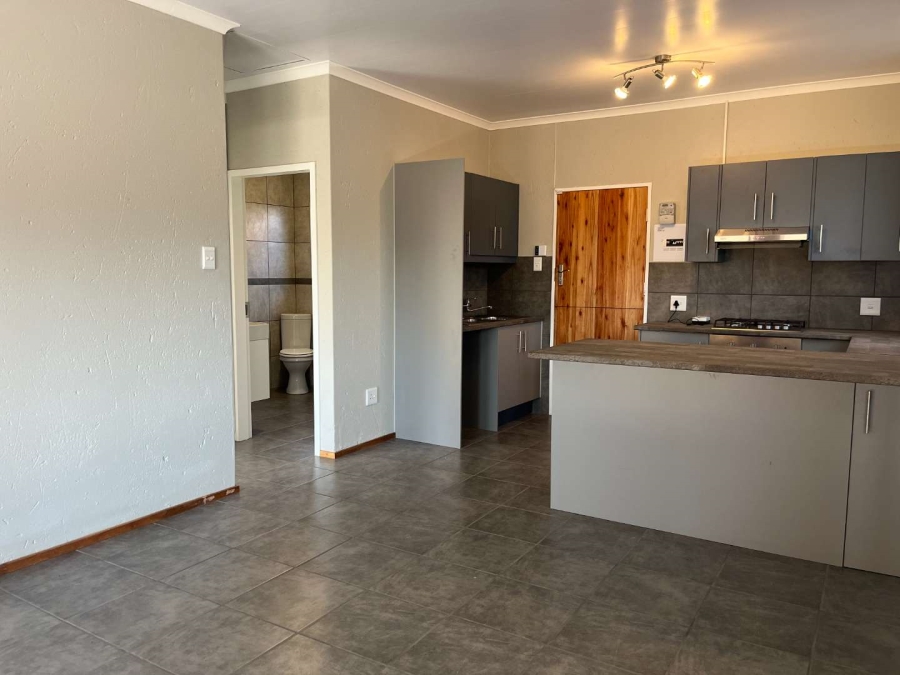 To Let 1 Bedroom Property for Rent in Albertskroon Gauteng