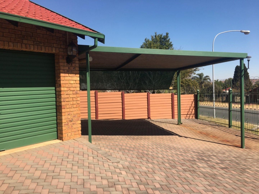 3 Bedroom Property for Sale in The Reeds Gauteng