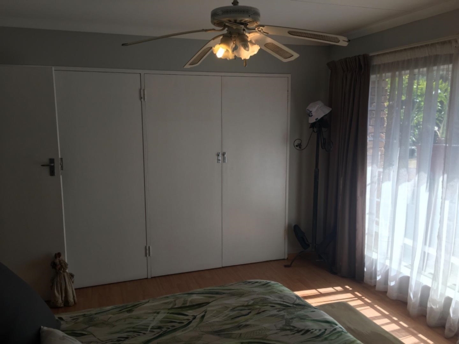 3 Bedroom Property for Sale in The Reeds Gauteng