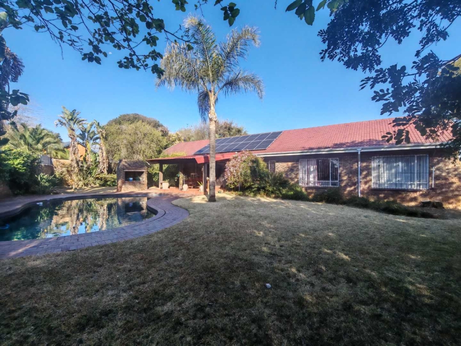 4 Bedroom Property for Sale in Monument Park Gauteng