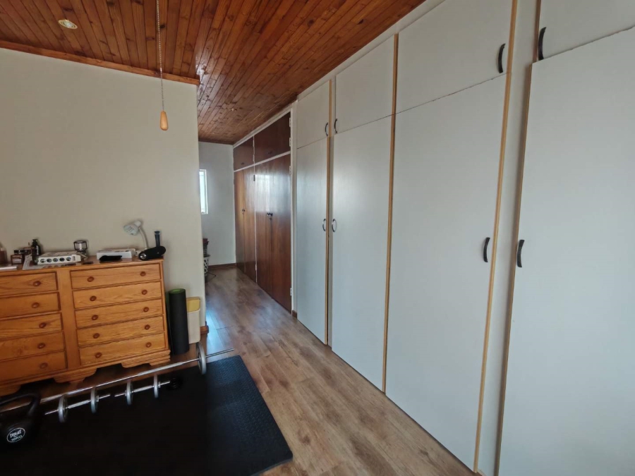 4 Bedroom Property for Sale in Monument Park Gauteng