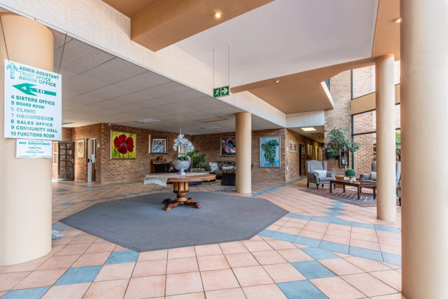 1 Bedroom Property for Sale in Wilro Park Gauteng