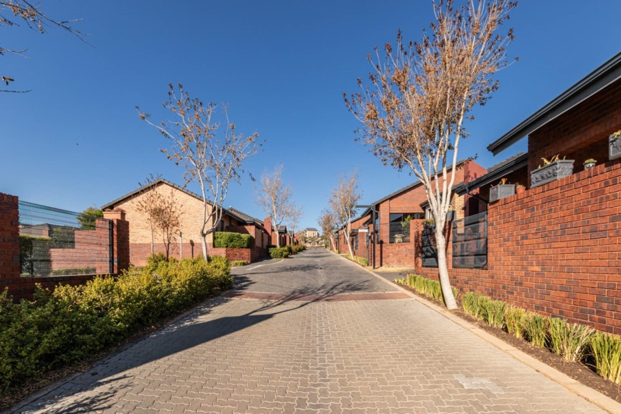 1 Bedroom Property for Sale in Randburg Gauteng