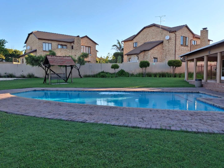 2 Bedroom Property for Sale in Randpark Ridge Gauteng