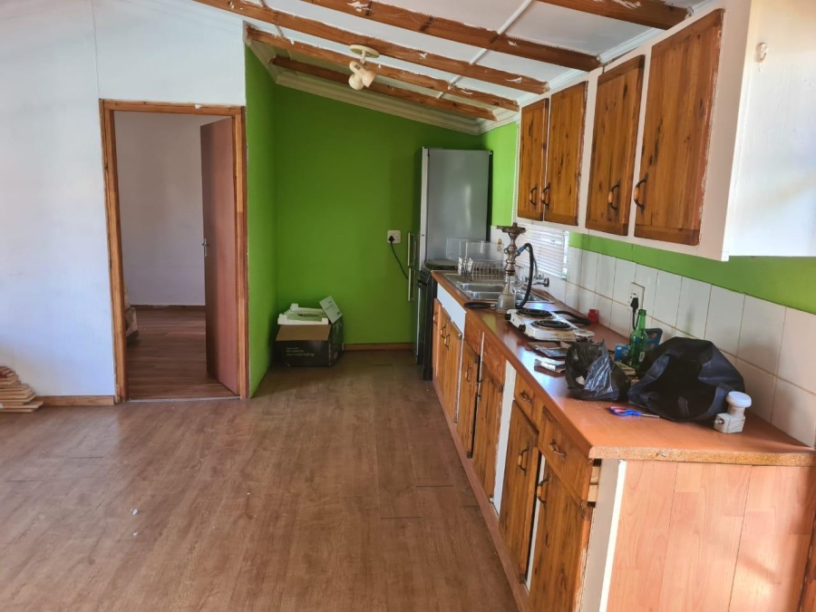 5 Bedroom Property for Sale in Kibler Park Gauteng