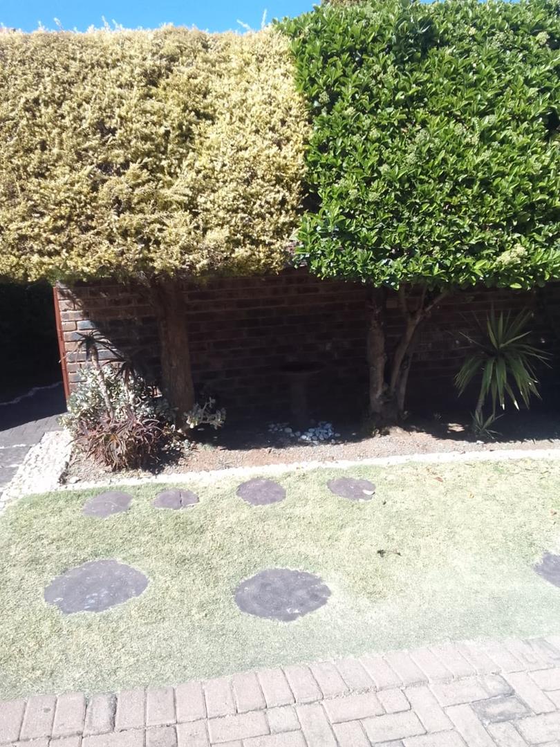 3 Bedroom Property for Sale in Liefde en Vrede Gauteng