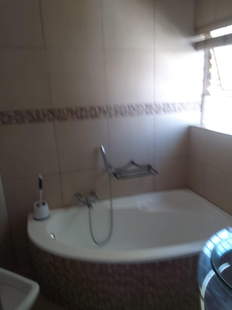 3 Bedroom Property for Sale in Liefde en Vrede Gauteng