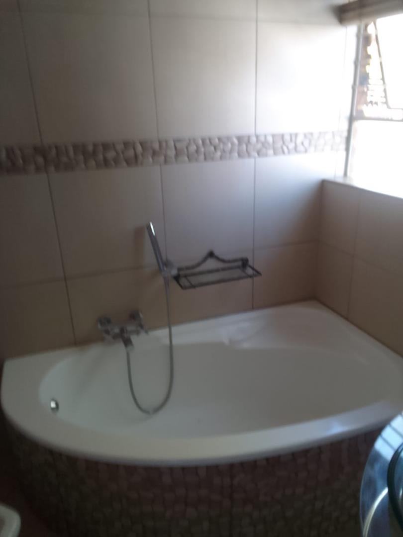 3 Bedroom Property for Sale in Liefde en Vrede Gauteng