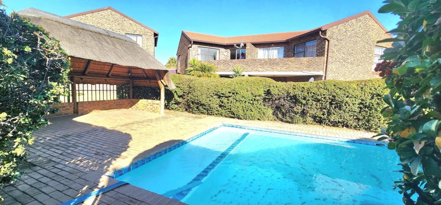 3 Bedroom Property for Sale in Liefde en Vrede Gauteng