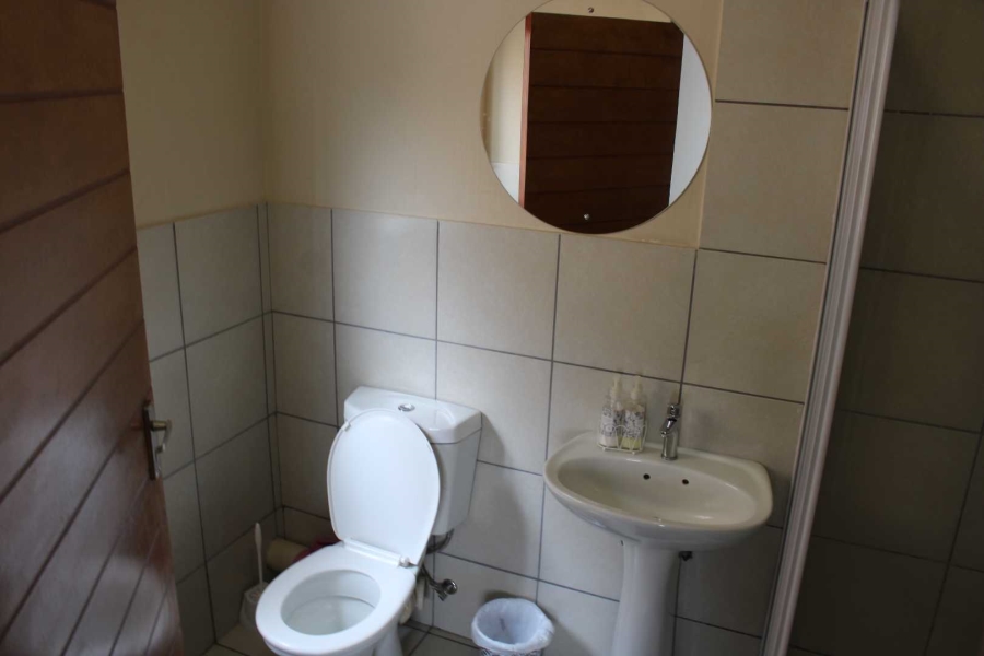 2 Bedroom Property for Sale in South Crest Gauteng