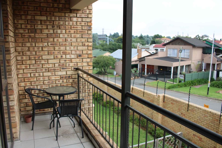 2 Bedroom Property for Sale in South Crest Gauteng