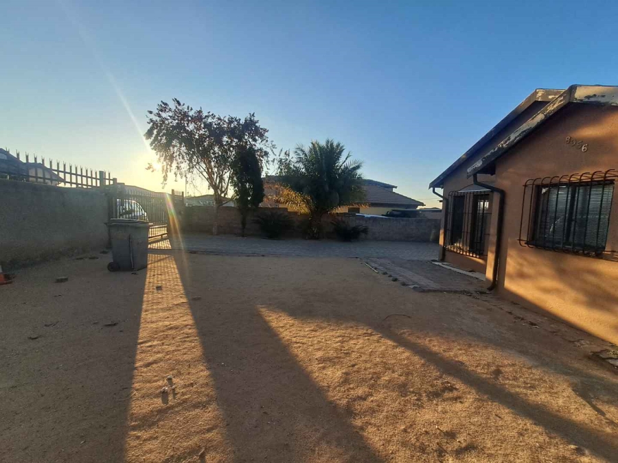 2 Bedroom Property for Sale in Olievenhoutbosch A H Gauteng