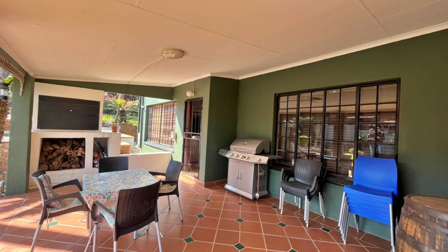 6 Bedroom Property for Sale in Rietvalleipark Gauteng