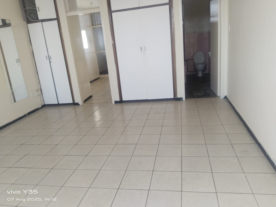 To Let 0 Bedroom Property for Rent in Hillbrow Gauteng