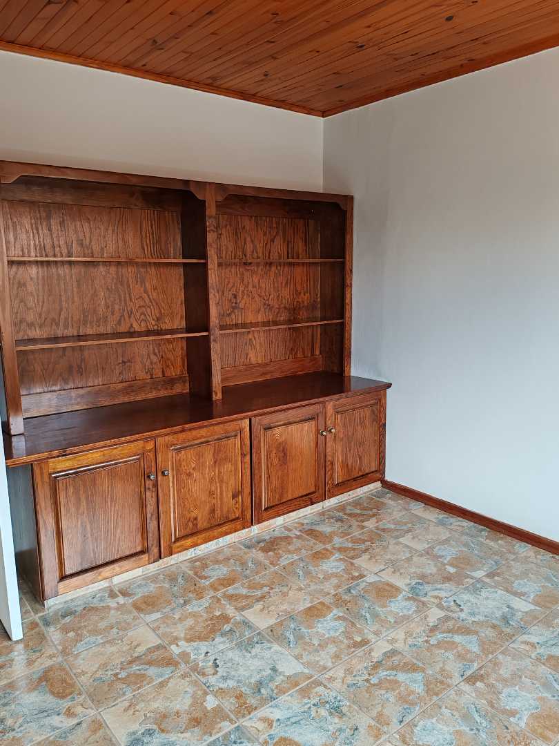 To Let 3 Bedroom Property for Rent in Wilro Park Gauteng