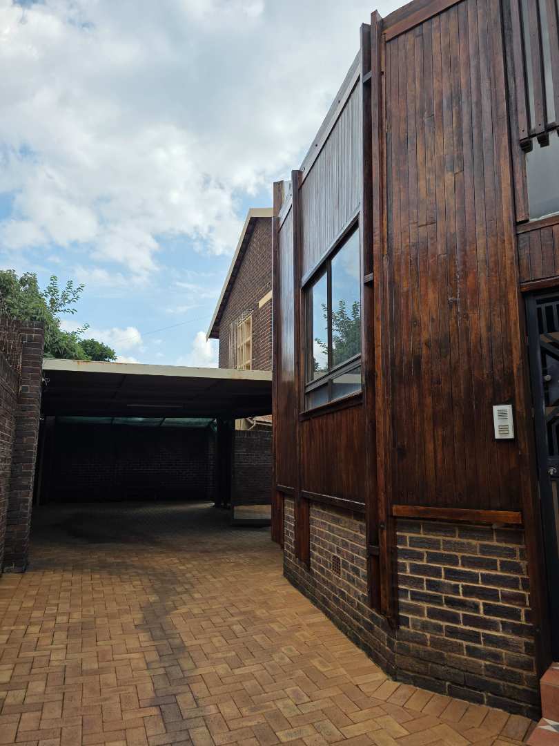 4 Bedroom Property for Sale in Horison Park Gauteng