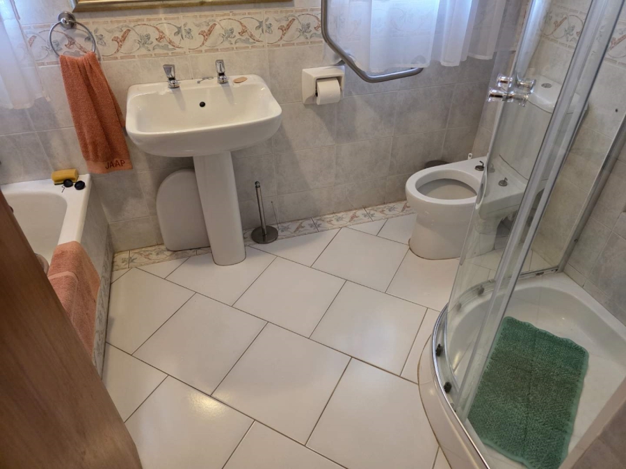 4 Bedroom Property for Sale in Horison Park Gauteng