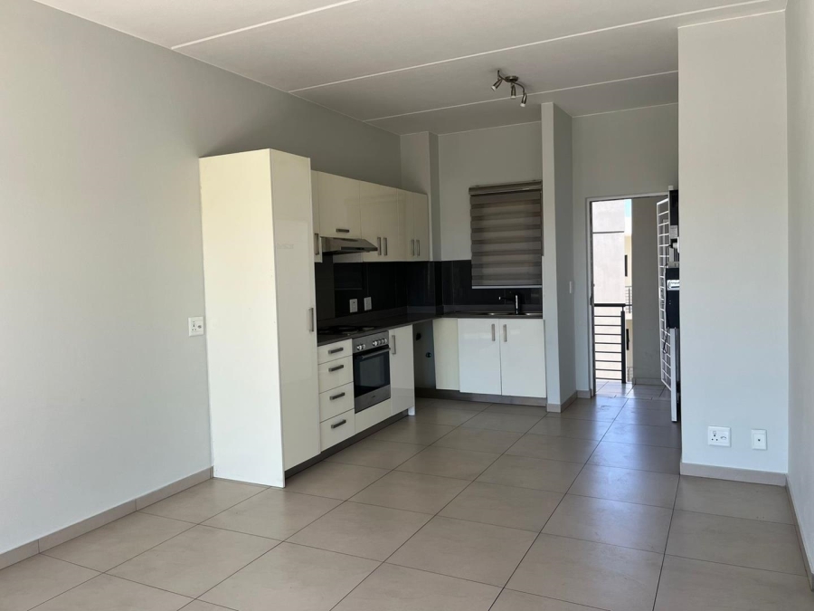To Let 3 Bedroom Property for Rent in North Riding Gauteng