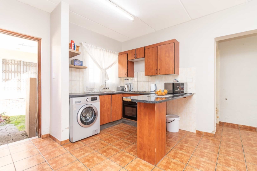 2 Bedroom Property for Sale in Randburg Gauteng