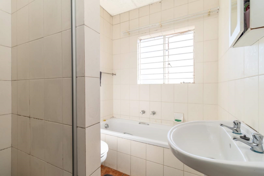 2 Bedroom Property for Sale in Randburg Gauteng