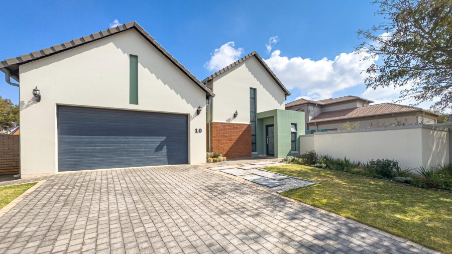 3 Bedroom Property for Sale in Midstream Hill Gauteng