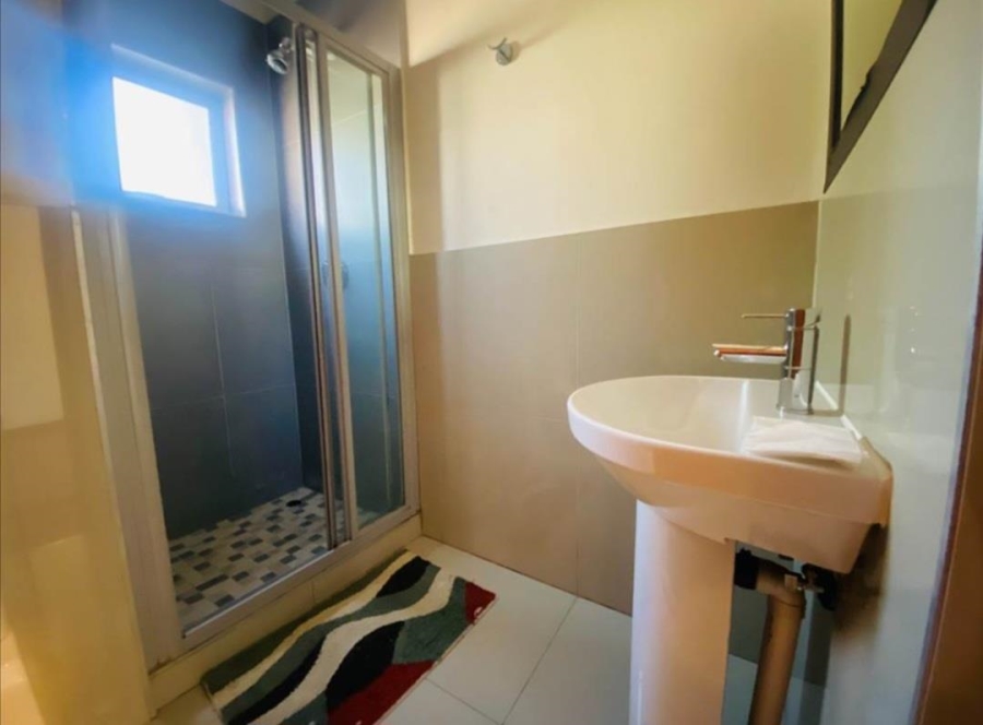 4 Bedroom Property for Sale in Noordwyk Gauteng