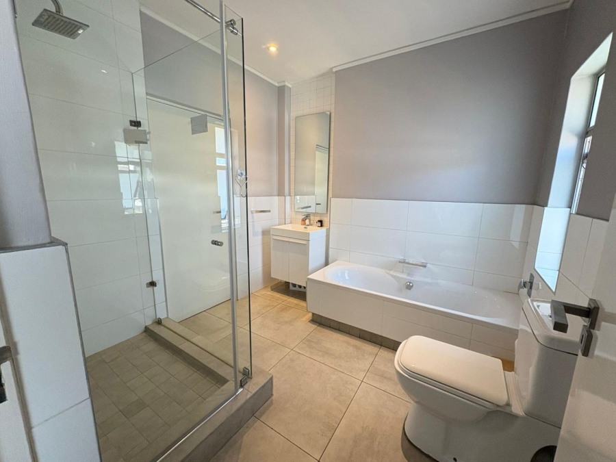 To Let 3 Bedroom Property for Rent in Oaklands Gauteng