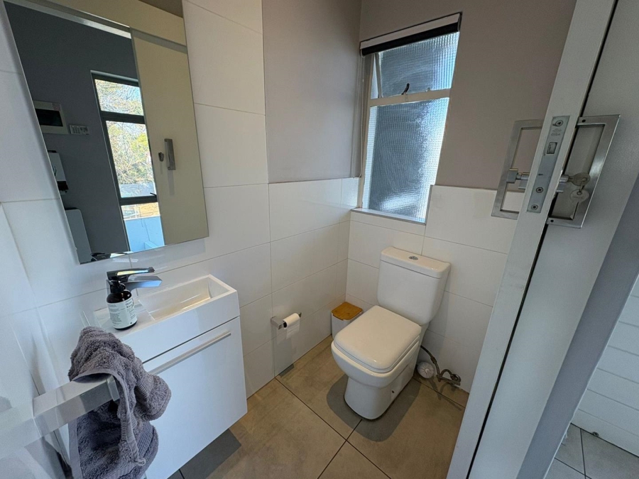 To Let 3 Bedroom Property for Rent in Oaklands Gauteng