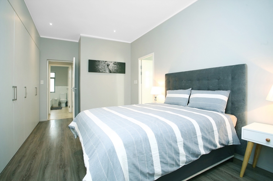 To Let 2 Bedroom Property for Rent in Oaklands Gauteng