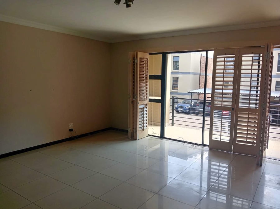 To Let 2 Bedroom Property for Rent in Bedfordview Gauteng