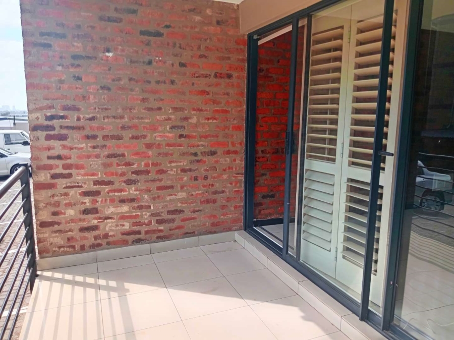 To Let 2 Bedroom Property for Rent in Bedfordview Gauteng