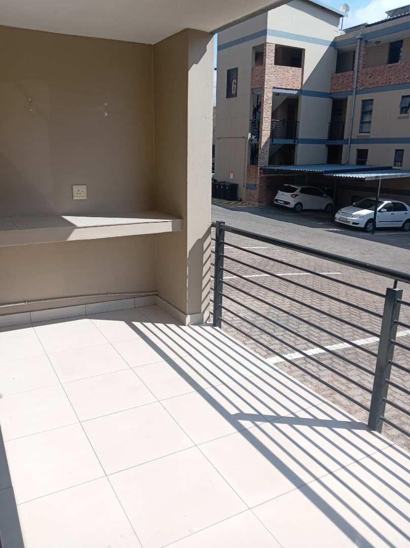 To Let 2 Bedroom Property for Rent in Bedfordview Gauteng