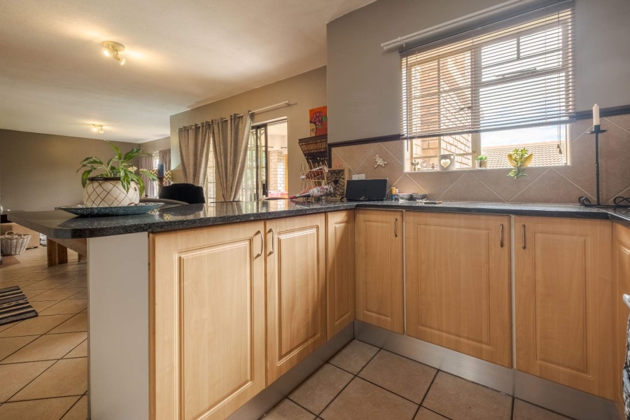 To Let 3 Bedroom Property for Rent in Moreleta Park Gauteng