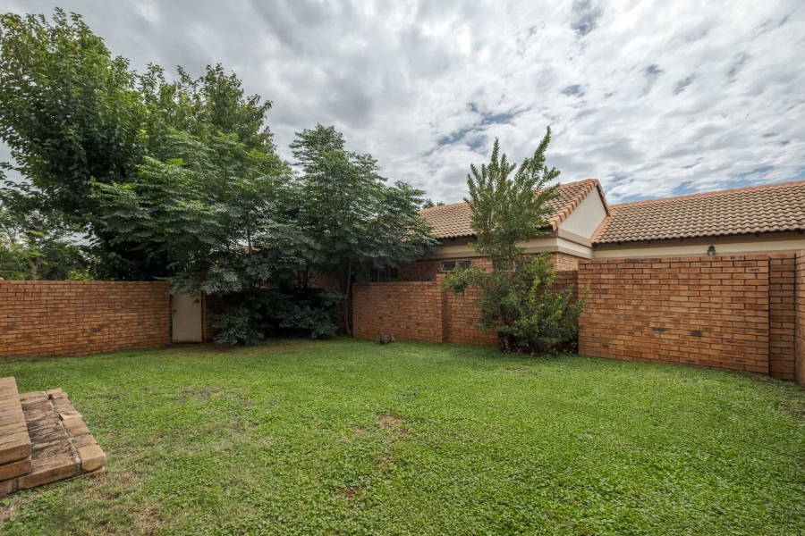 To Let 3 Bedroom Property for Rent in Moreleta Park Gauteng