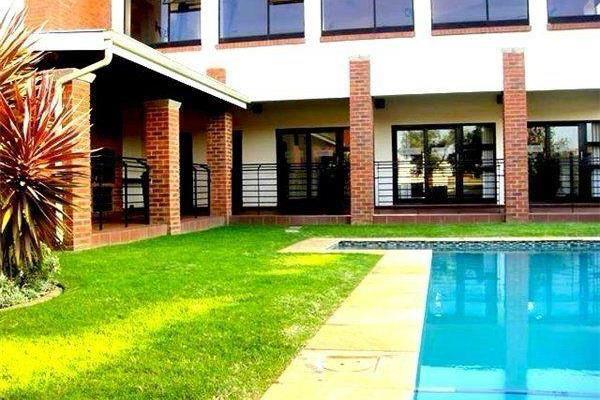 1 Bedroom Property for Sale in Greenstone Hill Gauteng