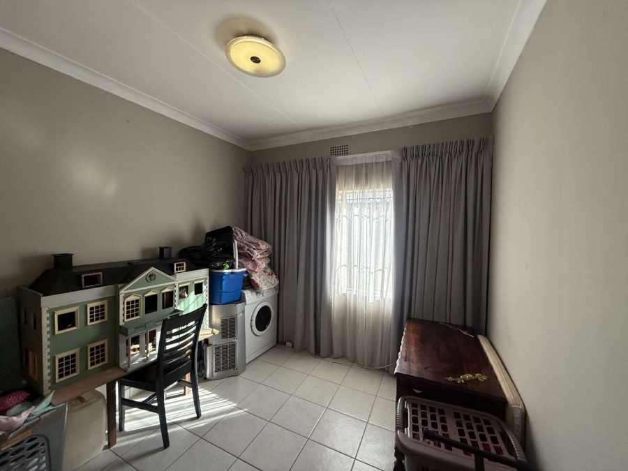 4 Bedroom Property for Sale in Whiteridge Gauteng