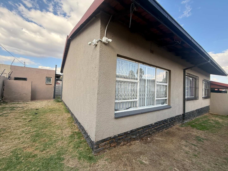 4 Bedroom Property for Sale in Whiteridge Gauteng