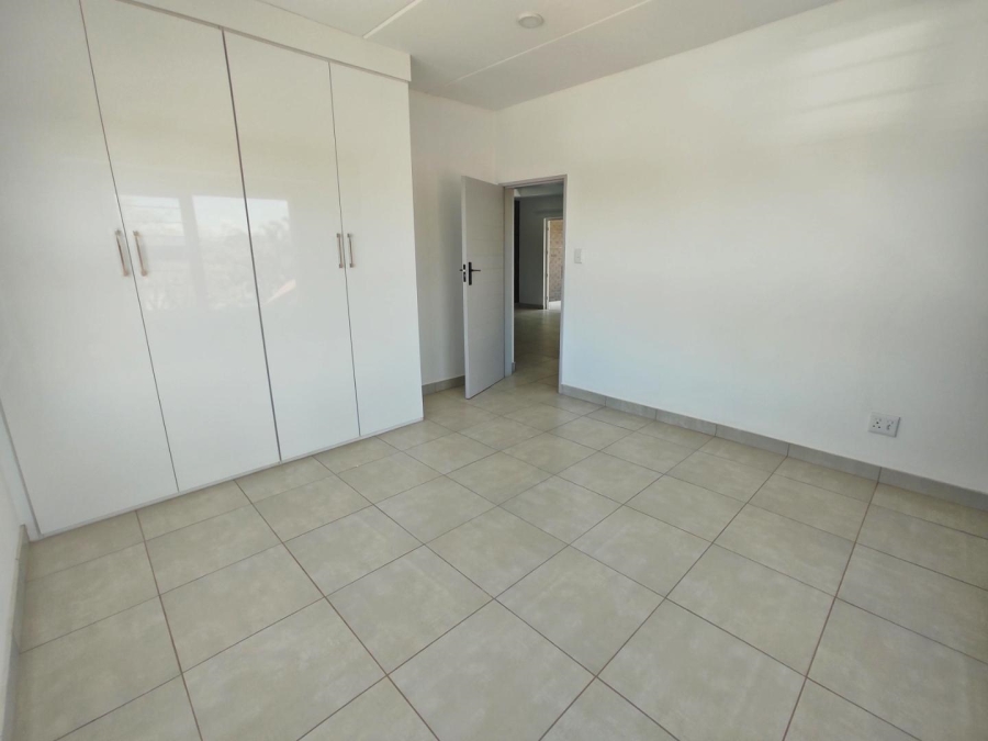 2 Bedroom Property for Sale in Linden Gauteng