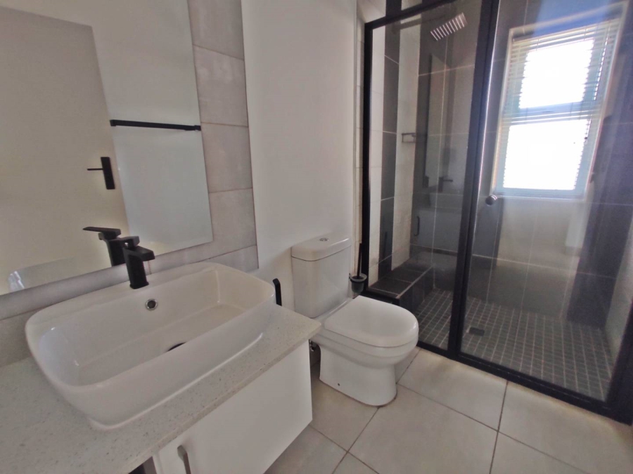 2 Bedroom Property for Sale in Linden Gauteng