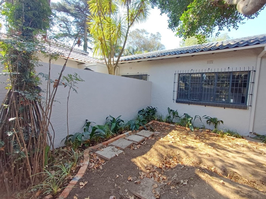 To Let 3 Bedroom Property for Rent in Ferndale Gauteng