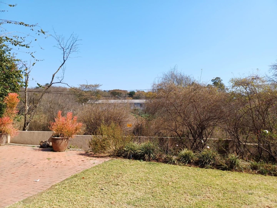 To Let 3 Bedroom Property for Rent in Ferndale Gauteng