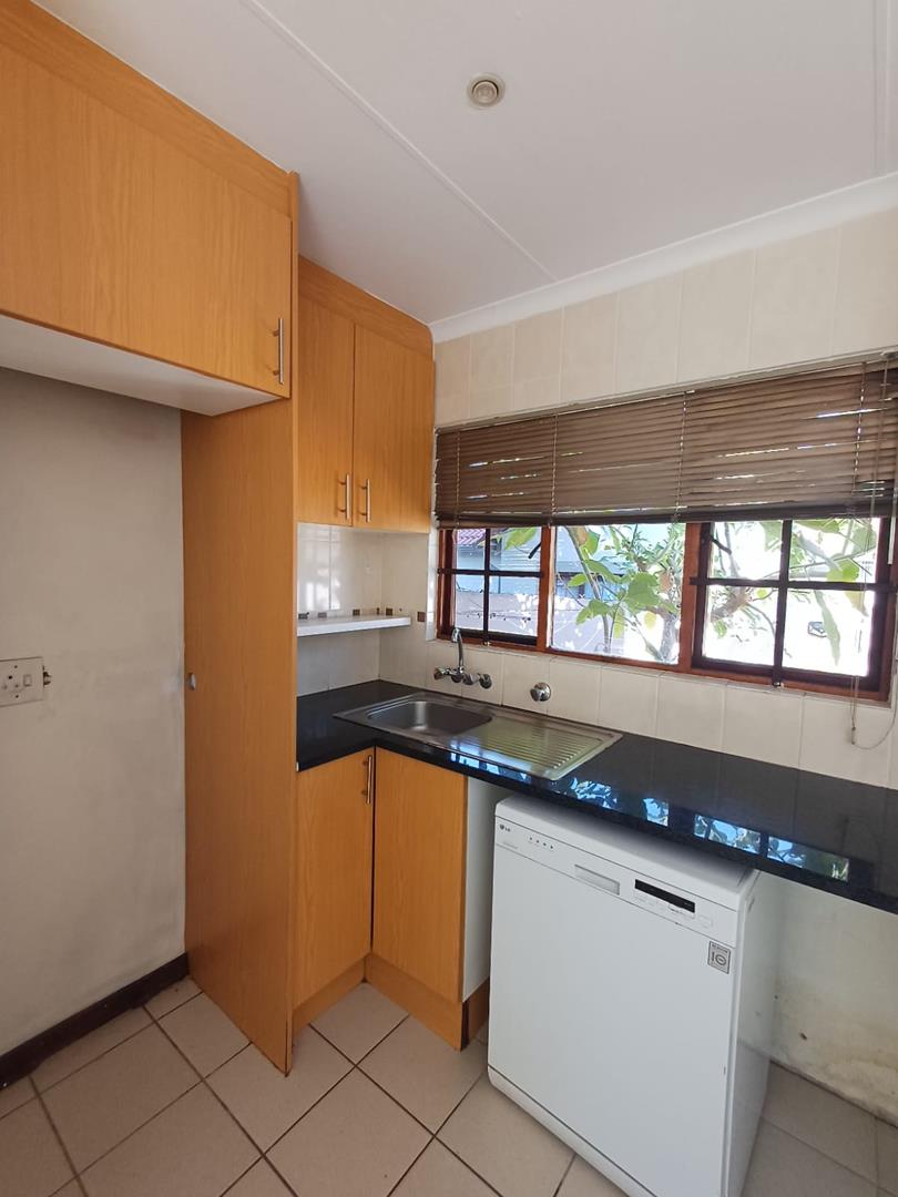 To Let 3 Bedroom Property for Rent in Bromhof Gauteng