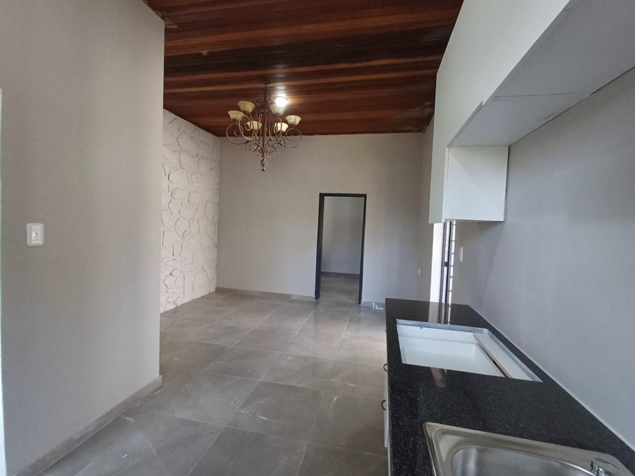 To Let 1 Bedroom Property for Rent in Ferndale Gauteng