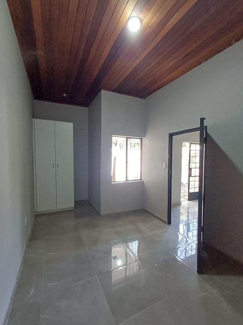 To Let 1 Bedroom Property for Rent in Ferndale Gauteng