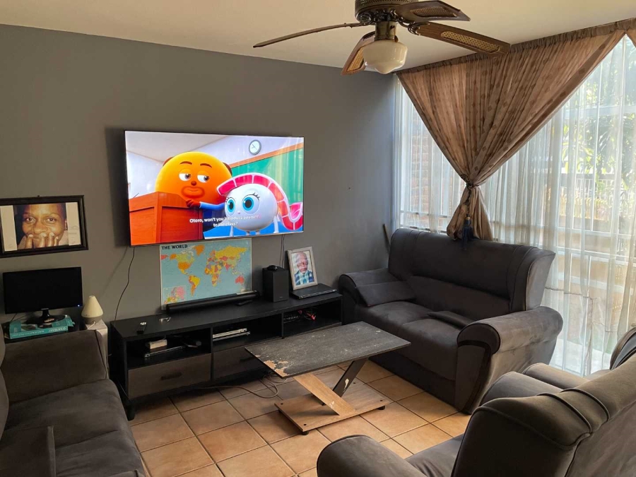 3 Bedroom Property for Sale in Meyerspark Gauteng
